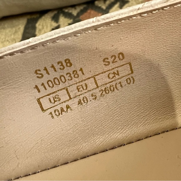 STUART WEITZMAN Hillia In Latte Light Beige Nappa Quilted Leather US10 AA - Picture 14 of 17